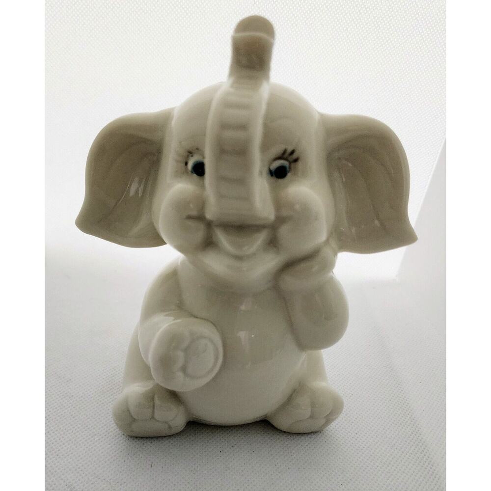 BANK-Smiling Elephant-Trunk Up-Cream-Vintage-Ceramic-Stopper